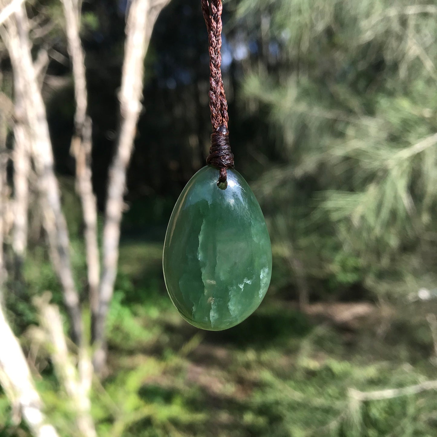 Teardrop pendant (Canadian jade)