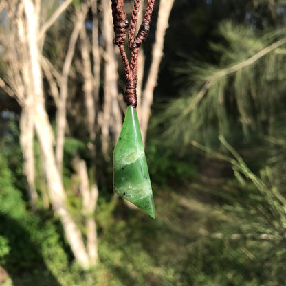 Trapezium pendant (Canadian jade)