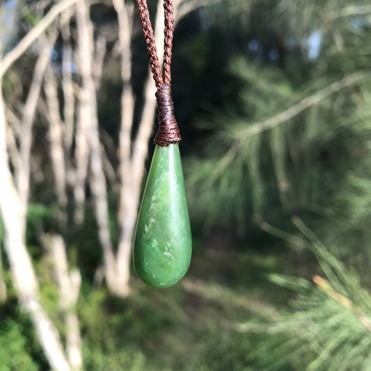 Wrap teardrop (Canadian jade) Pendant