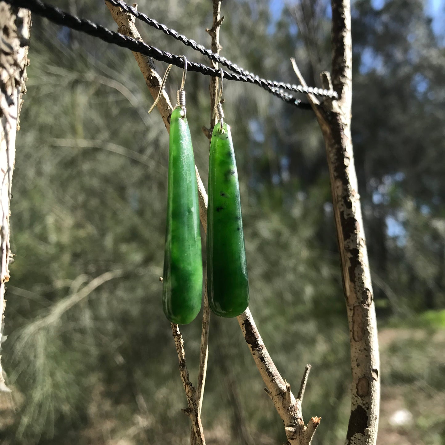 Teardrop earrings (New Zealand jade)