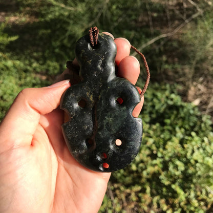 Tiki (New Zealand pounamu) Pendant