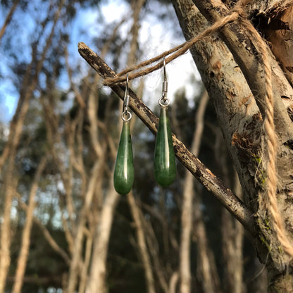 Teardrop earrings (Russian jade)