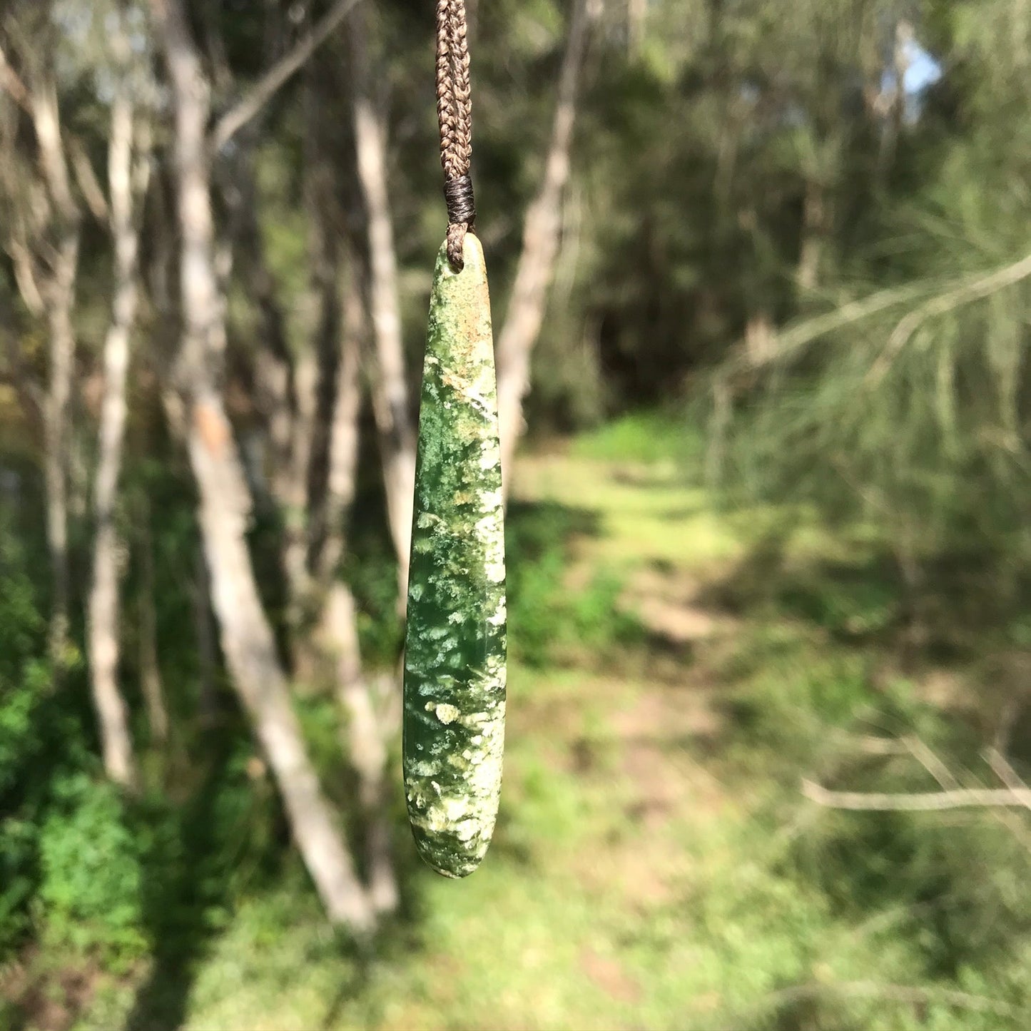 Teardrop pendant (USA jade)