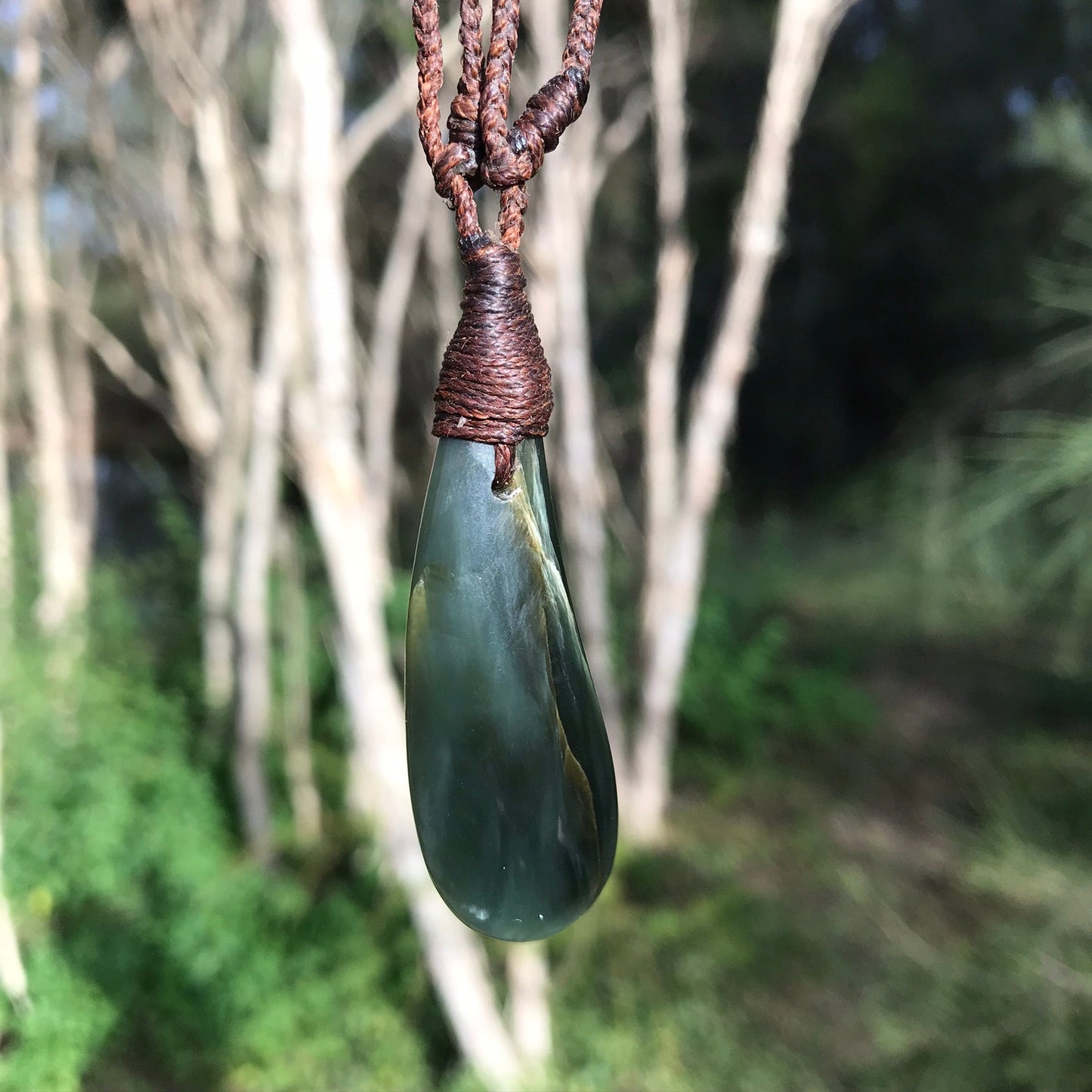 Teardrop pendant (Canadian blue jade)